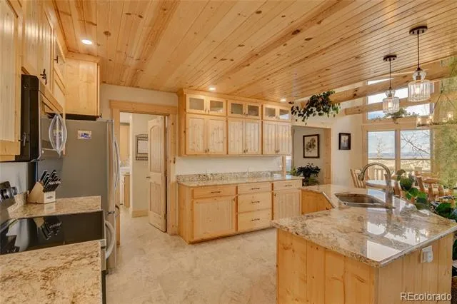 702 Bellows Road Hartsel, CO 80449