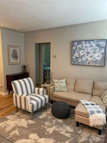 505 Logan Street #4 Denver, CO 80203