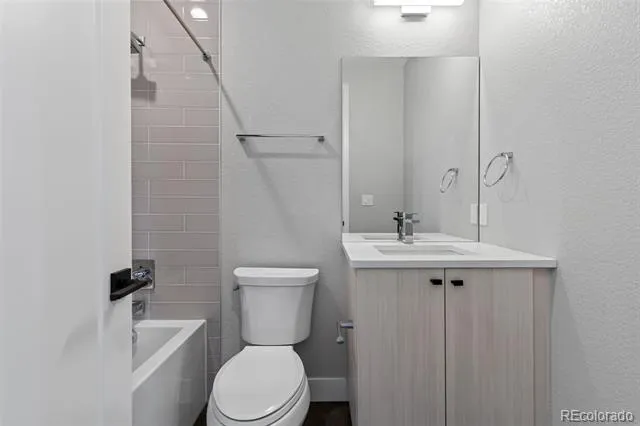 5030 S Prince Place Littleton, CO 80123