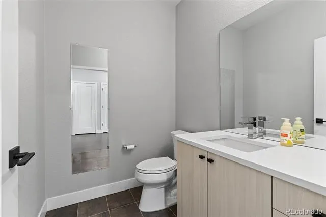 5030 S Prince Place Littleton, CO 80123