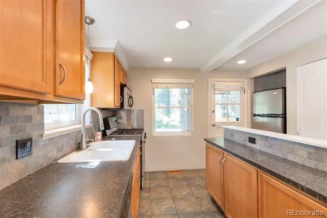 595 S High Street Denver, CO 80209