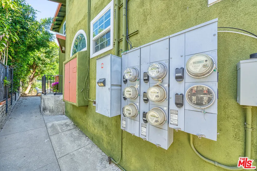 1112 Ocean Park Boulevard #F Santa Monica, CA 90405