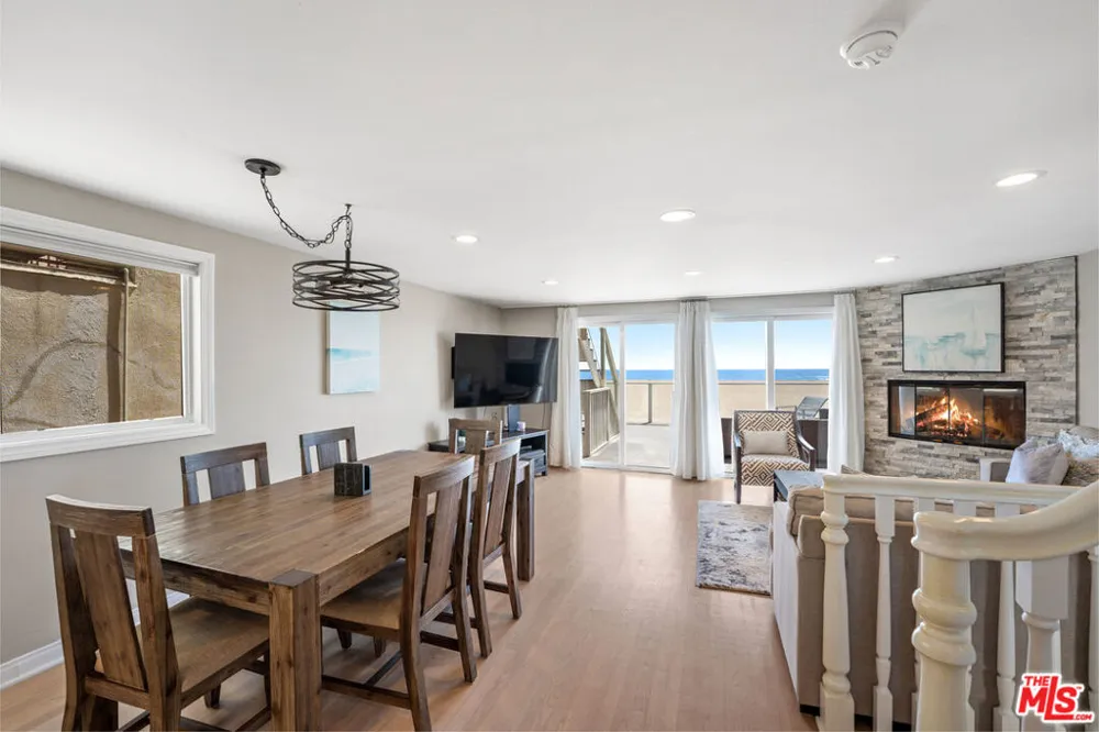 305 Ocean Drive Oxnard, CA 93035