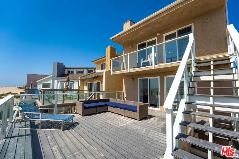 305 Ocean Drive Oxnard, CA 93035