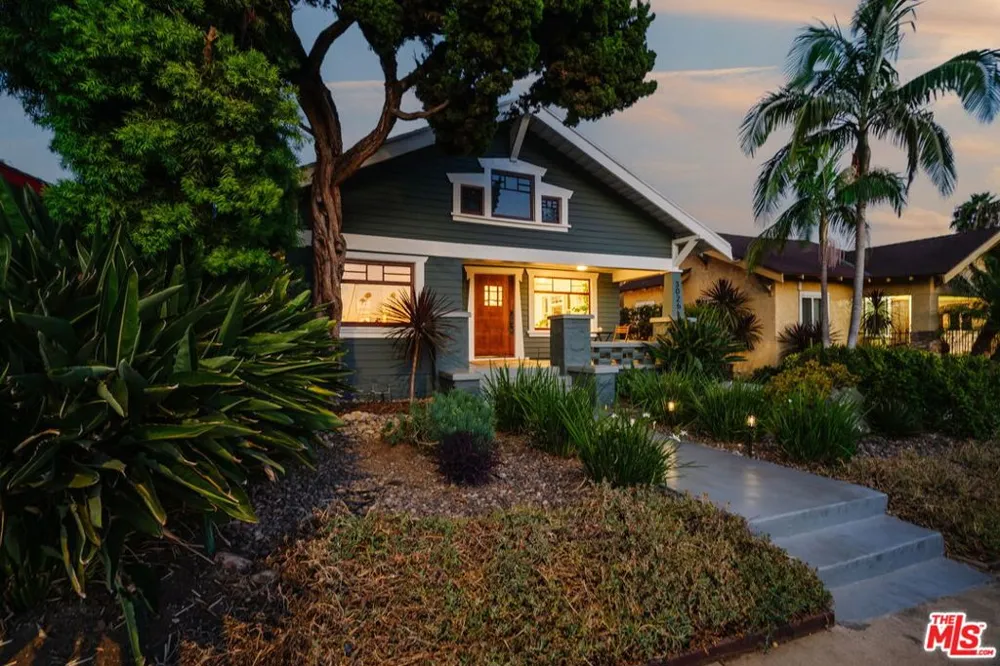 3026 6th Avenue Los Angeles, CA 90018
