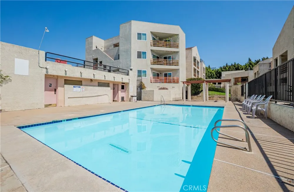 1119 Albany #106 Los Angeles, CA 90015