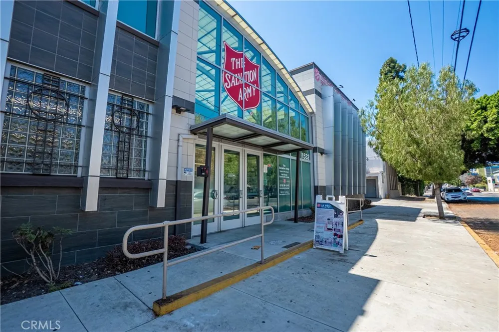 1119 Albany #106 Los Angeles, CA 90015