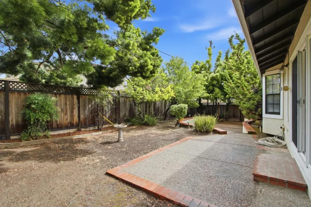 7509 Orange Blossom Drive Cupertino, CA 95014