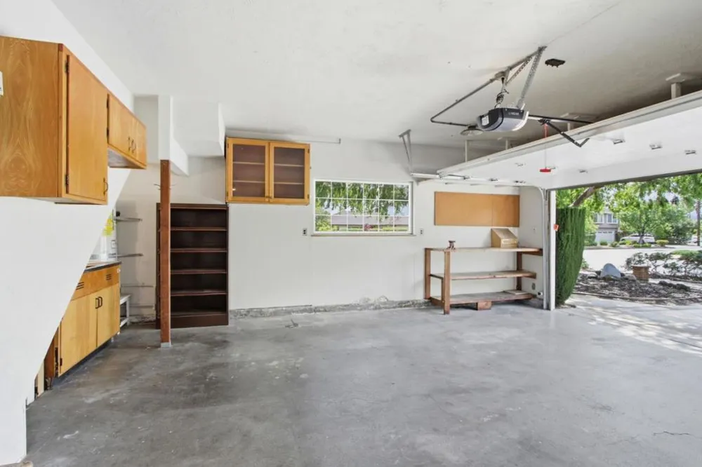 7509 Orange Blossom Drive Cupertino, CA 95014