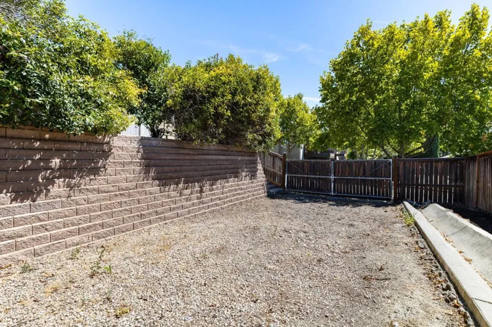 653 Red Cloud Road Paso Robles, CA 93446