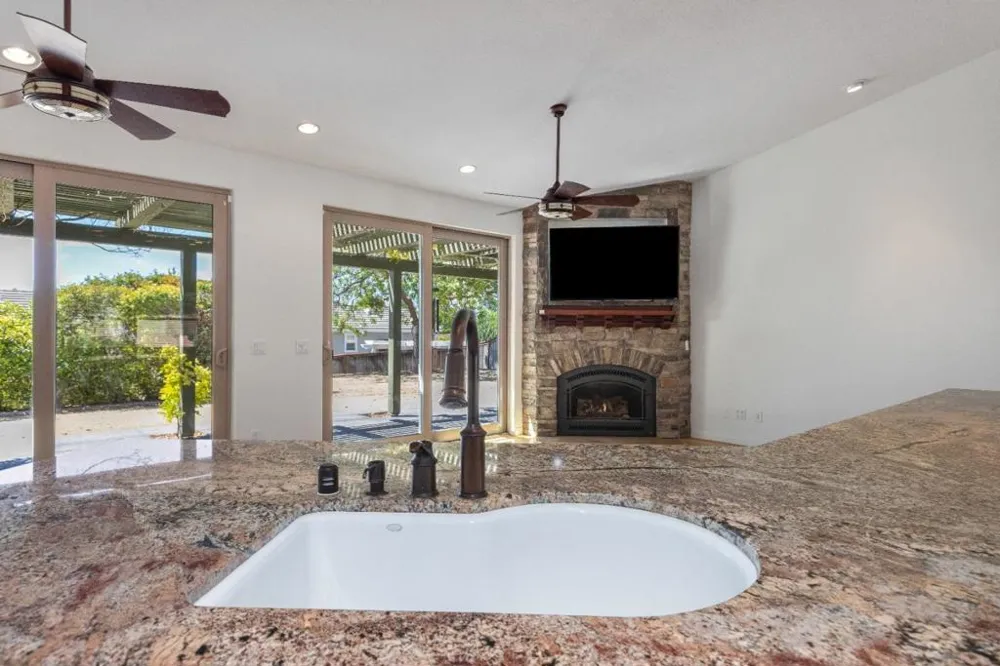 653 Red Cloud Road Paso Robles, CA 93446