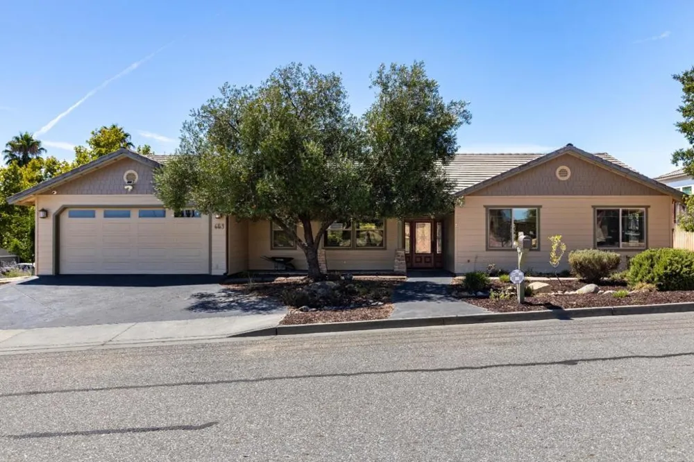 653 Red Cloud Road Paso Robles, CA 93446