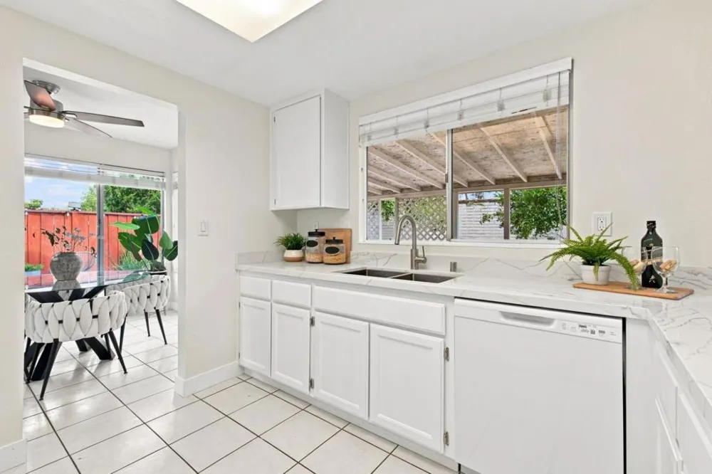2518 Edgefield Court San Jose, CA 95122