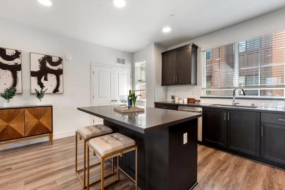 539 Walker Drive Mountain View, CA 94043