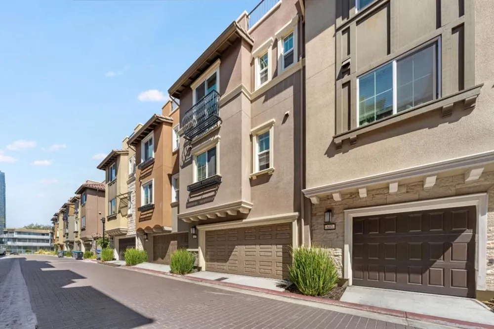539 Walker Drive Mountain View, CA 94043