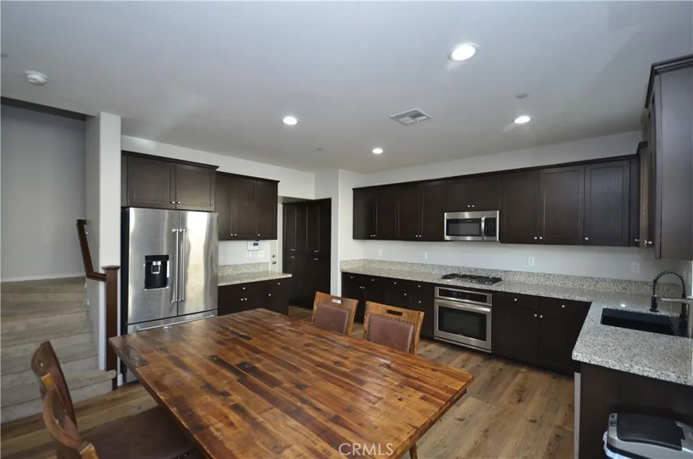 42648 Indigo Place Temecula, CA 92592