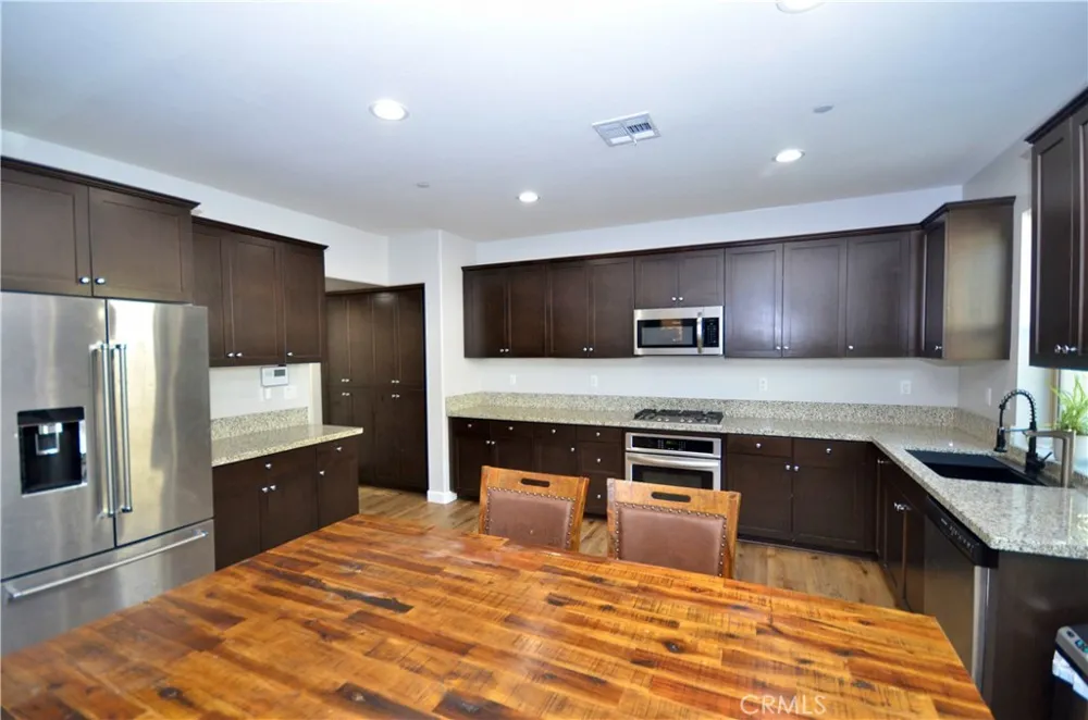 42648 Indigo Place Temecula, CA 92592