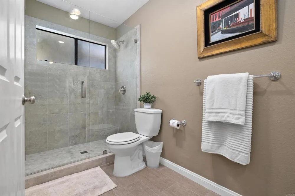 3014 Kellogg Street San Diego, CA 92106