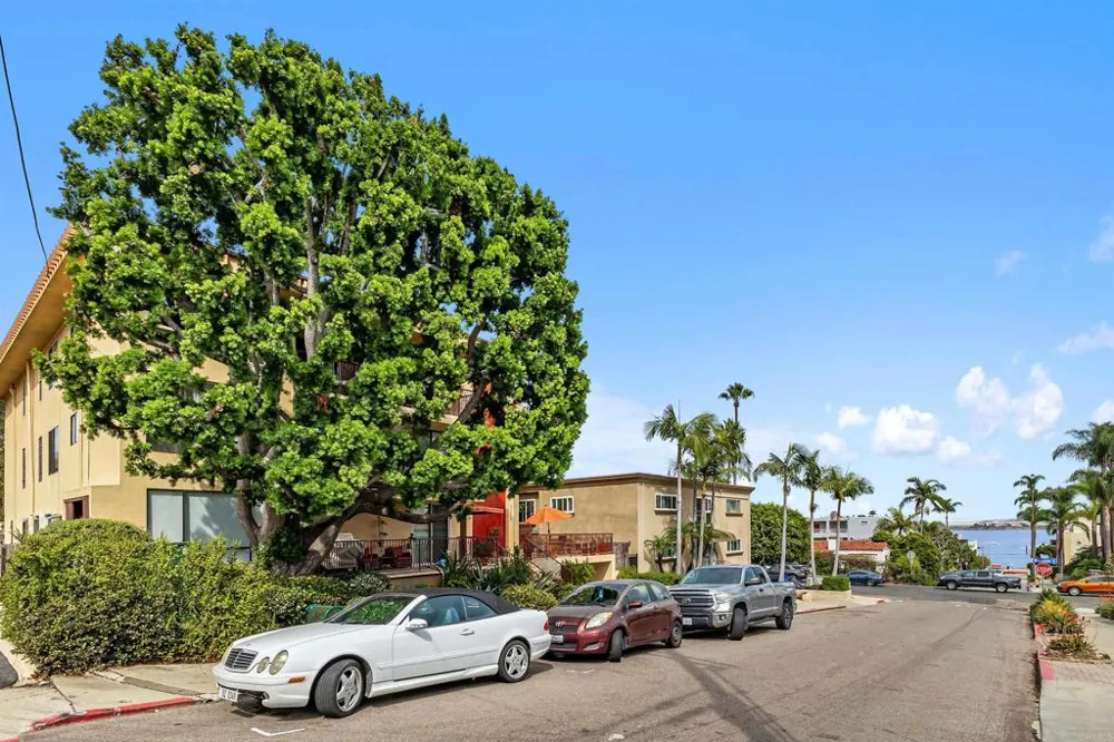 3014 Kellogg Street San Diego, CA 92106