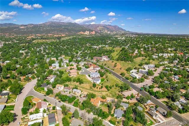222 Wine Street Colorado Springs, CO 80904