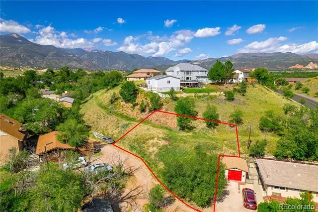 222 Wine Street Colorado Springs, CO 80904