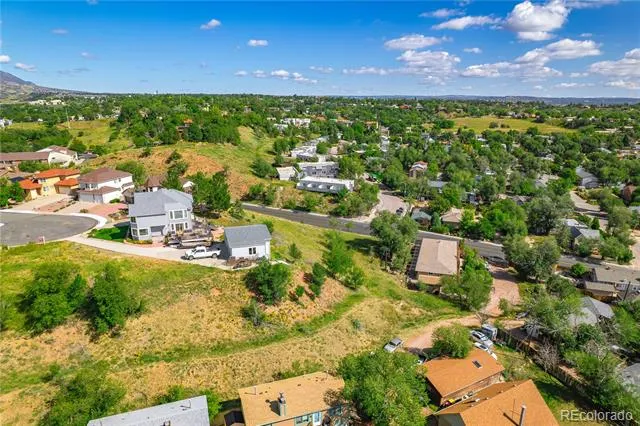 222 Wine Street Colorado Springs, CO 80904