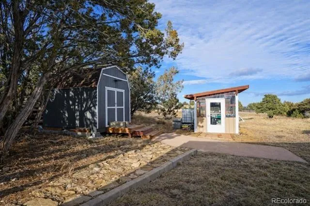 261 Orlandos Way Walsenburg, CO 81089