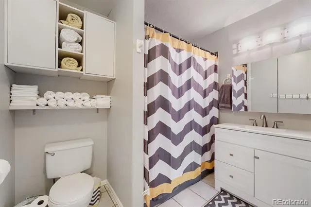 19073 E 16th Avenue Aurora, CO 80011