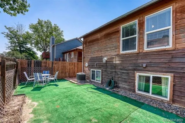 19073 E 16th Avenue Aurora, CO 80011