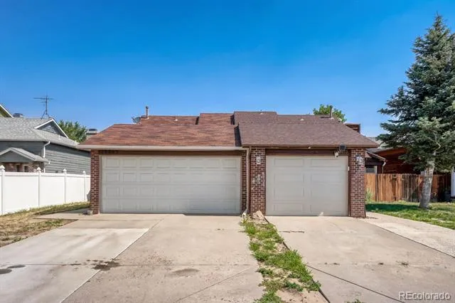 19073 E 16th Avenue Aurora, CO 80011