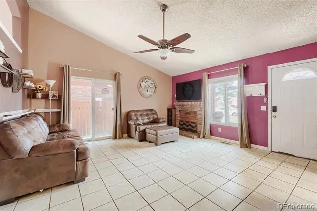 19073 E 16th Avenue Aurora, CO 80011