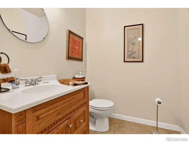 2316 Horseshoe Circle Longmont, CO 80504