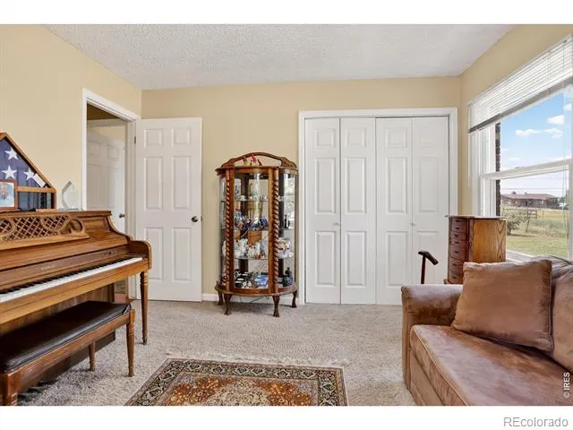 2316 Horseshoe Circle Longmont, CO 80504