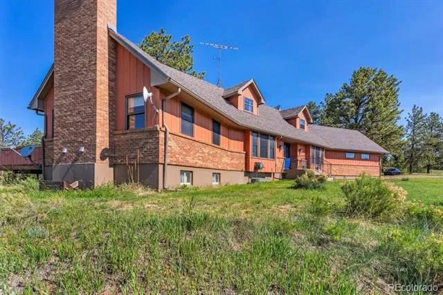 9591 State Highway 96 Westcliffe, CO 81252