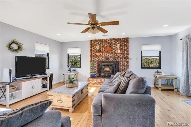 9591 State Highway 96 Westcliffe, CO 81252