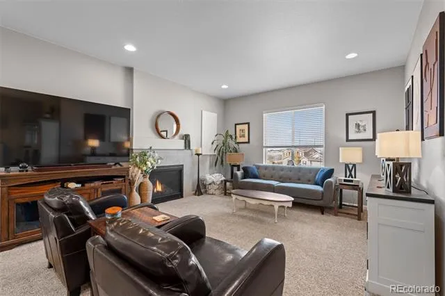 930 Mcmurdo Circle Castle Rock, CO 80108