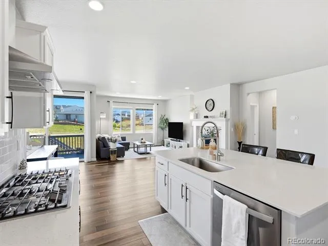 6664 Merrimack Drive Castle Pines, CO 80108