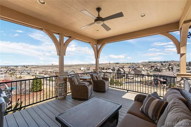 10662 Skydance Drive Highlands Ranch, CO 80126
