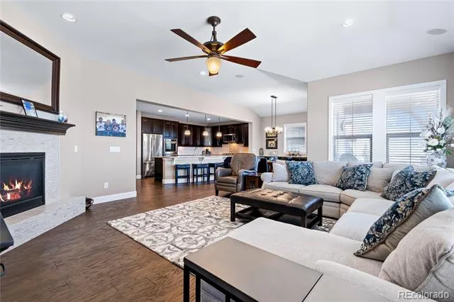10662 Skydance Drive Highlands Ranch, CO 80126