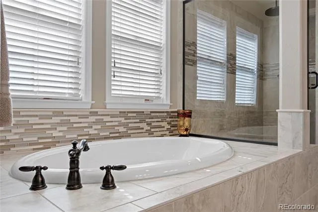 10662 Skydance Drive Highlands Ranch, CO 80126