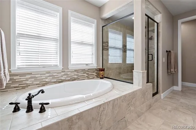 10662 Skydance Drive Highlands Ranch, CO 80126