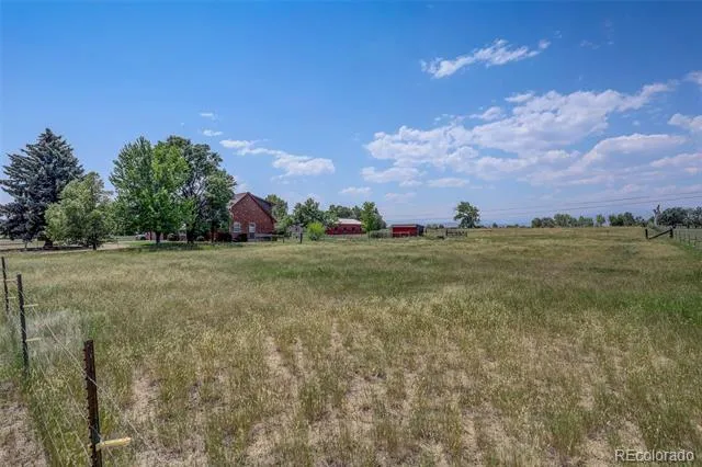 2316 Horseshoe Cir Longmont, CO 80504