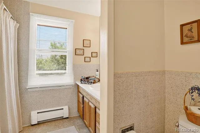 2316 Horseshoe Cir Longmont, CO 80504