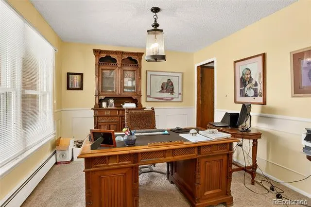 2316 Horseshoe Cir Longmont, CO 80504