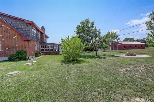 2316 Horseshoe Cir Longmont, CO 80504