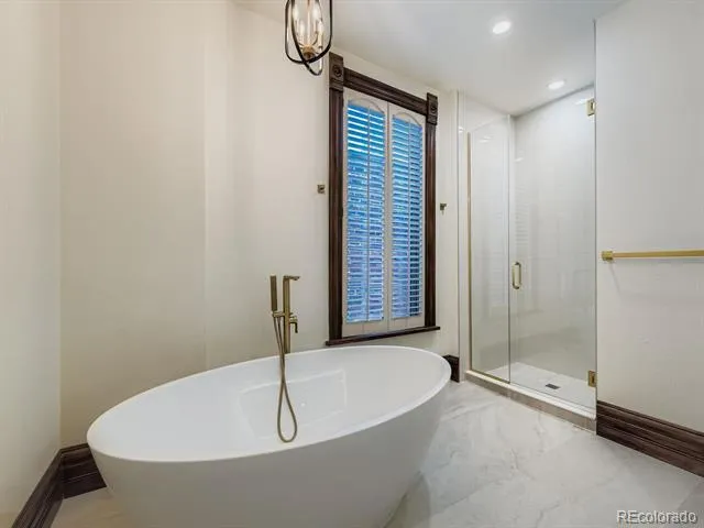 2140 W 28th Avenue Denver, CO 80211