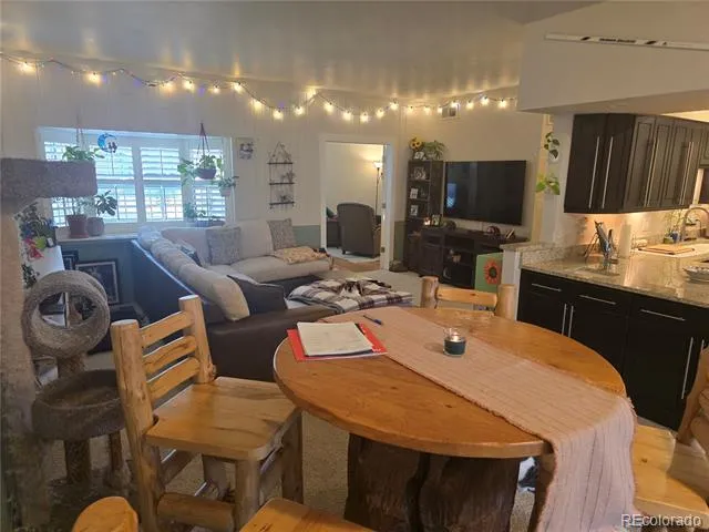 4250 S Olive Street #106 Denver, CO 80237