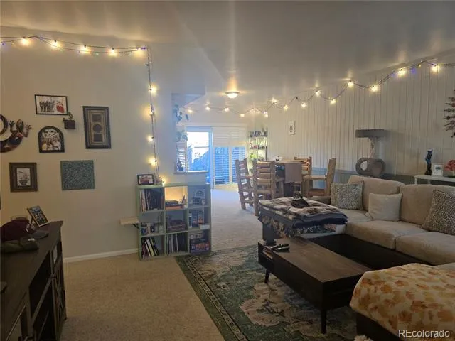 4250 S Olive Street #106 Denver, CO 80237