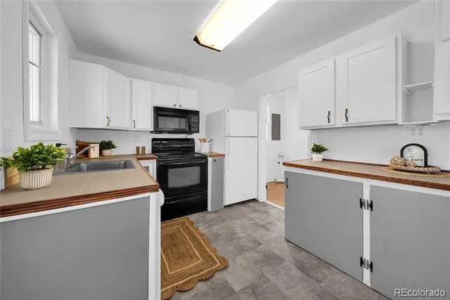 701 4th Street Akron, CO 80720