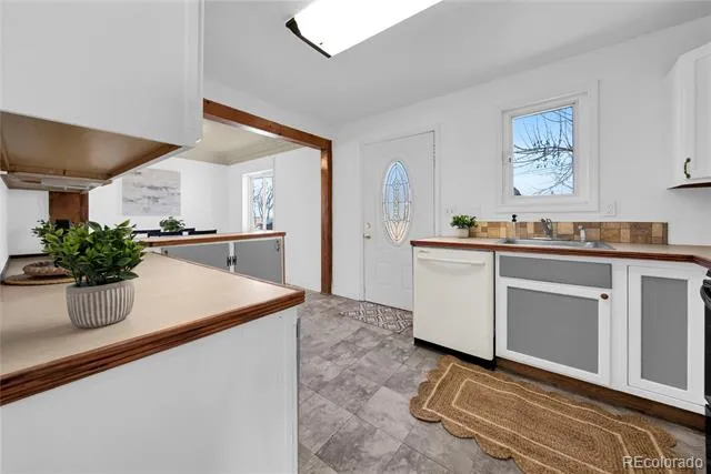 701 4th Street Akron, CO 80720
